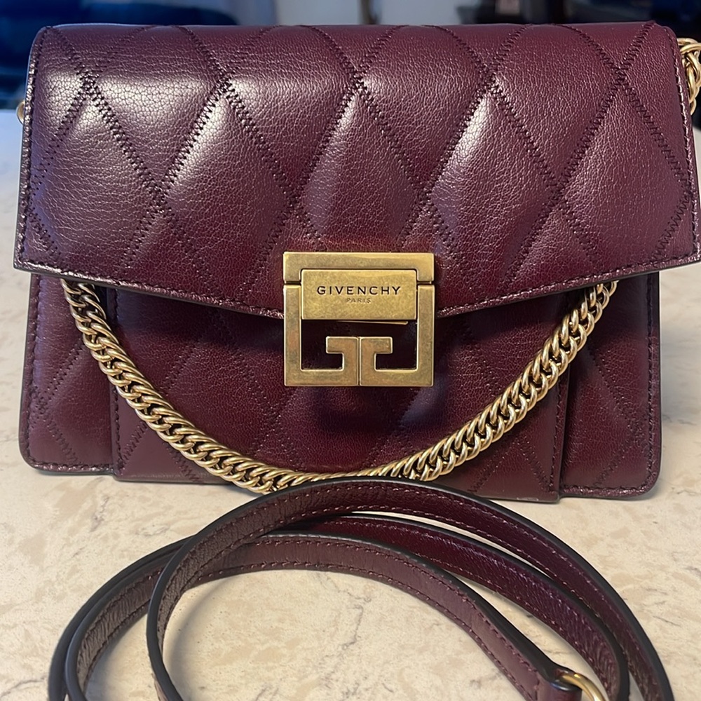 GIVENCHY bag Goatskin Quilted Small GV3 Shoulder Bag Aubergine Burgundy 🖤